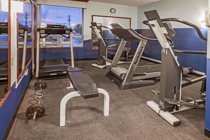 Imagen de los interiores del Hotel Ramada By Wyndham Fredericton. Foto 17