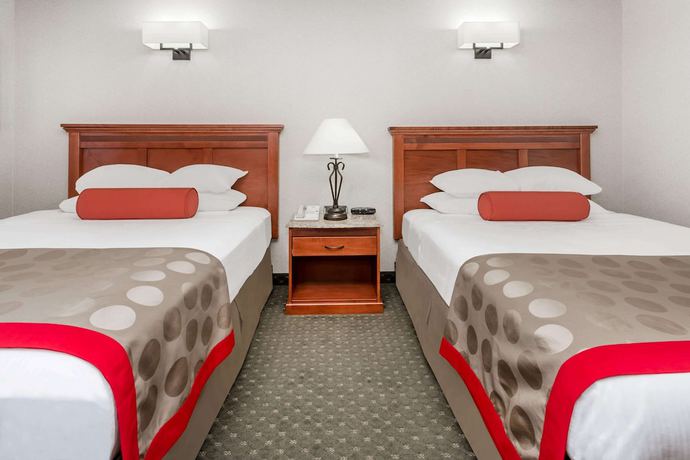 Imagen de la habitación del Hotel Ramada By Wyndham Frisco. Foto 2
