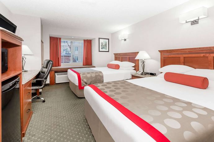Imagen de la habitación del Hotel Ramada By Wyndham Frisco. Foto 4