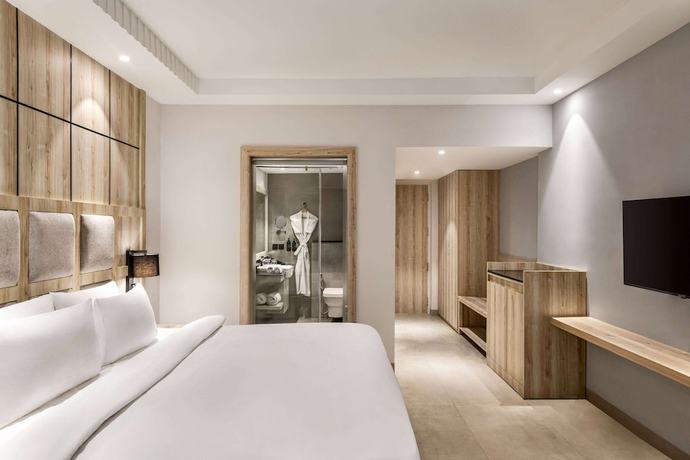 Imagen de la habitación del Hotel Ramada By Wyndham Goa Arpora. Foto 5