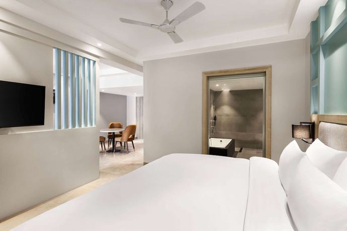 Imagen de la habitación del Hotel Ramada By Wyndham Goa Arpora. Foto 15