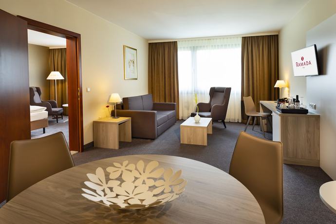 Imagen de la habitación del Hotel Ramada By Wyndham Graz. Foto 14