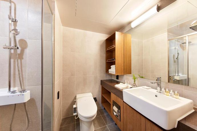Imagen de la habitación del Hotel Ramada By Wyndham Gumi. Foto 13