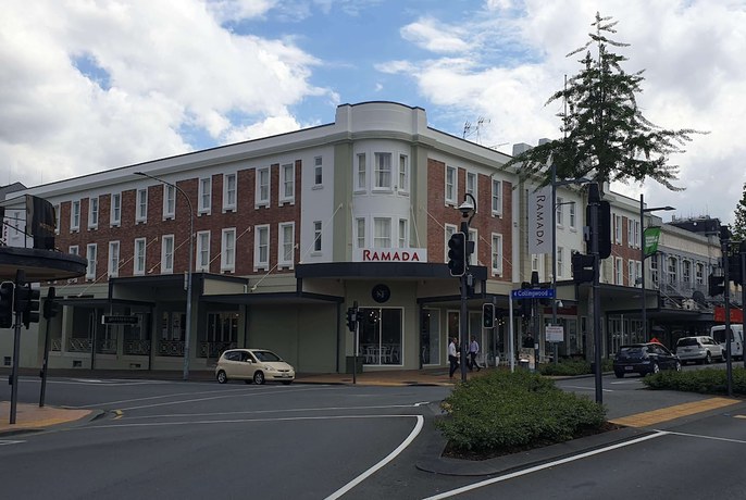 Imagen general del Hotel Ramada By Wyndham Hamilton City Center. Foto 1