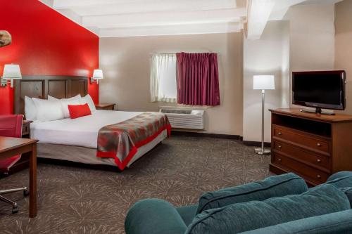 Imagen de la habitación del Hotel Ramada By Wyndham Hammond & Conference Center. Foto 10