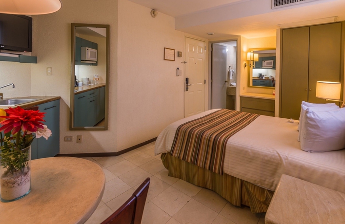 Imagen de la habitación del Hotel Ramada By Wyndham Hola Culiacan. Foto 12