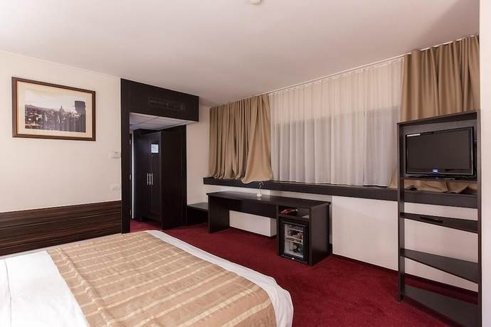 Imagen de la habitación del Hotel Ramada By Wyndham Iasi City Centre. Foto 4