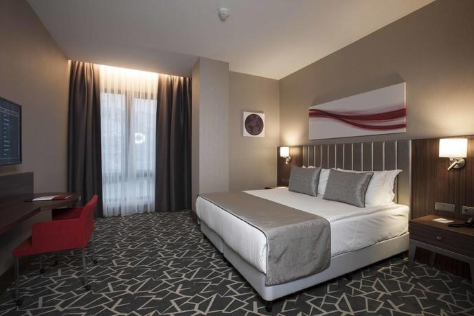 Imagen de la habitación del Hotel Ramada By Wyndham Istanbul Alibeykoy. Foto 3