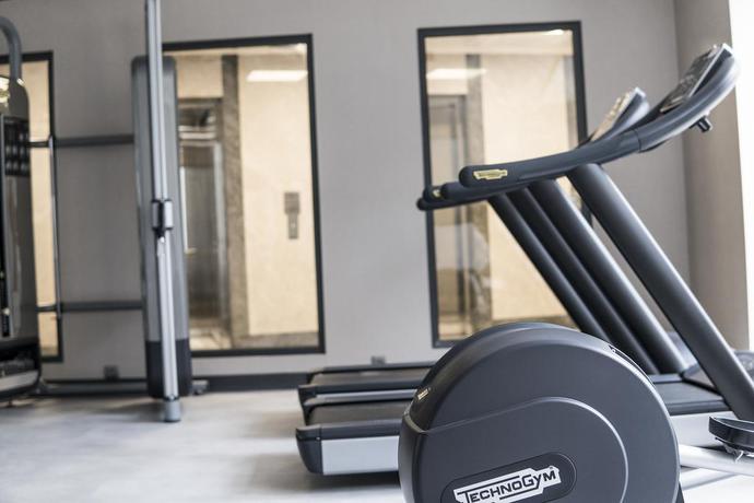 Imagen de los interiores del Hotel Ramada By Wyndham Istanbul Alibeykoy. Foto 9