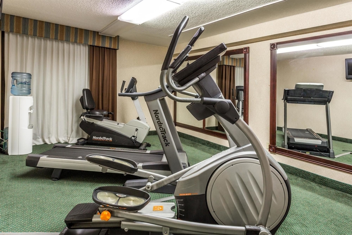 Imagen de los interiores del Hotel Ramada By Wyndham Jacksonville I-95 By Butler Blvd. Foto 15