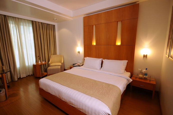 Imagen de la habitación del Hotel Ramada By Wyndham Jaipur. Foto 9