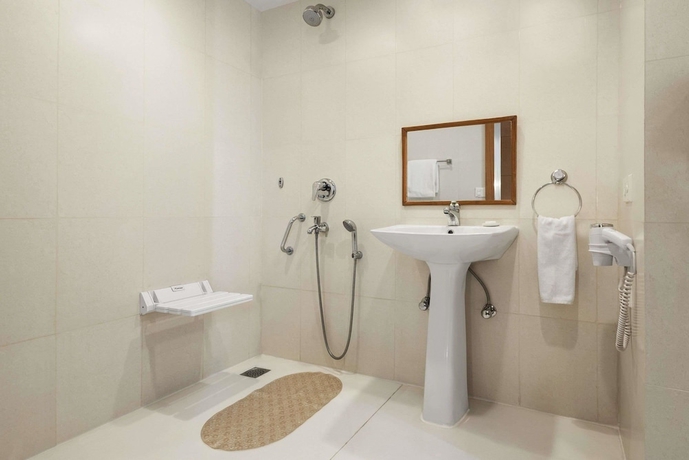 Imagen de la habitación del Hotel Ramada By Wyndham Jaipur. Foto 16