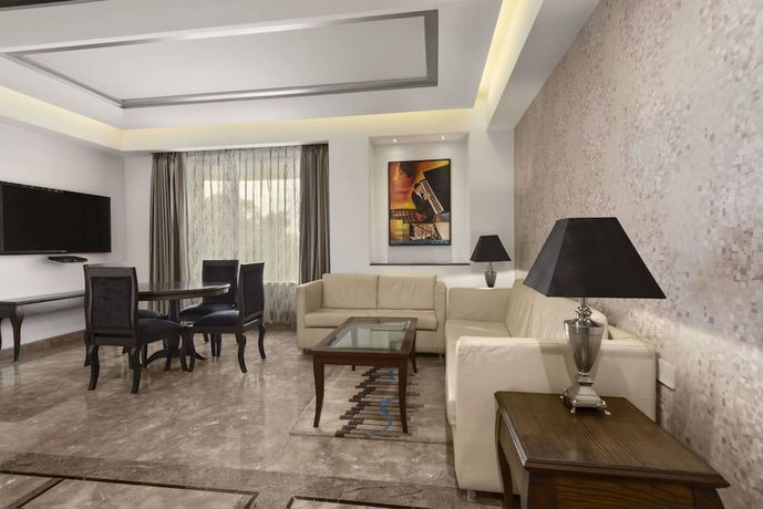 Imagen de la habitación del Hotel Ramada By Wyndham Jalandhar City Centre. Foto 2