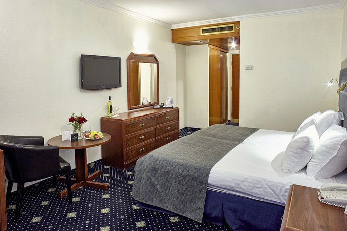 Imagen de la habitación del Hotel Ramada By Wyndham Jerusalem. Foto 8