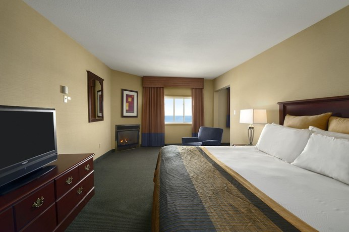 Imagen de la habitación del Hotel Ramada By Wyndham Jordan/beacon Harbourside Resort. Foto 6