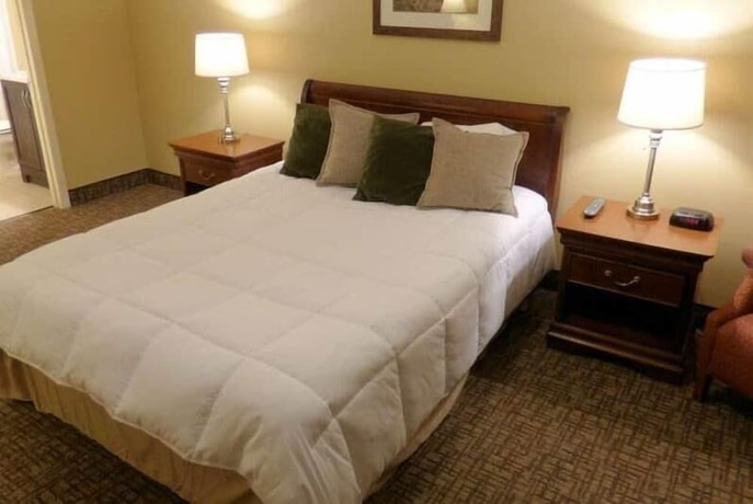 Imagen de la habitación del Hotel Ramada By Wyndham Juneau. Foto 6