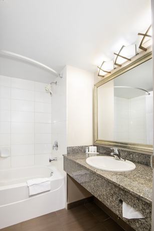 Imagen de la habitación del Hotel Ramada By Wyndham Kamloops. Foto 5