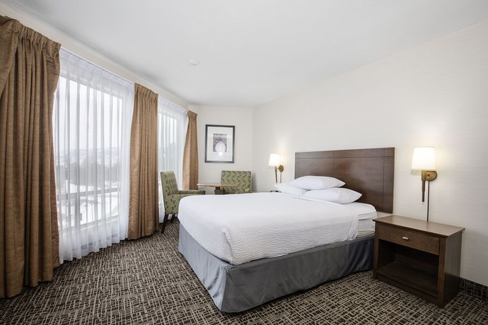 Imagen de la habitación del Hotel Ramada By Wyndham Kamloops. Foto 14