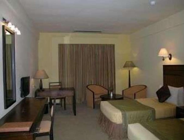 Imagen de la habitación del Hotel Ramada By Wyndham Katunayake Colombo International Airport. Foto 10