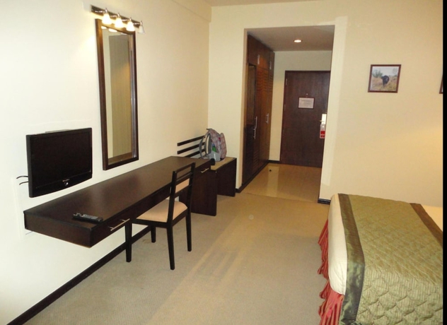 Imagen de la habitación del Hotel Ramada By Wyndham Katunayake Colombo International Airport. Foto 11