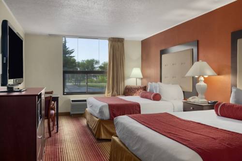 Imagen de la habitación del Hotel Ramada By Wyndham Kearney. Foto 6