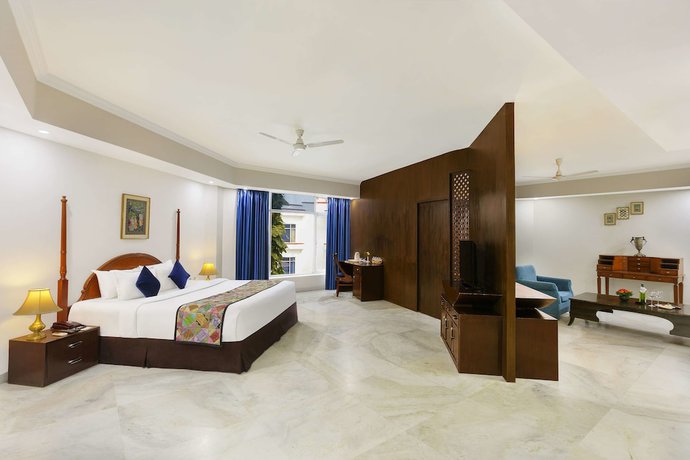 Imagen de la habitación del Hotel Ramada By Wyndham Khajuraho. Foto 11