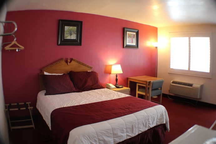 Imagen de la habitación del Hotel Ramada By Wyndham Kingman. Foto 5