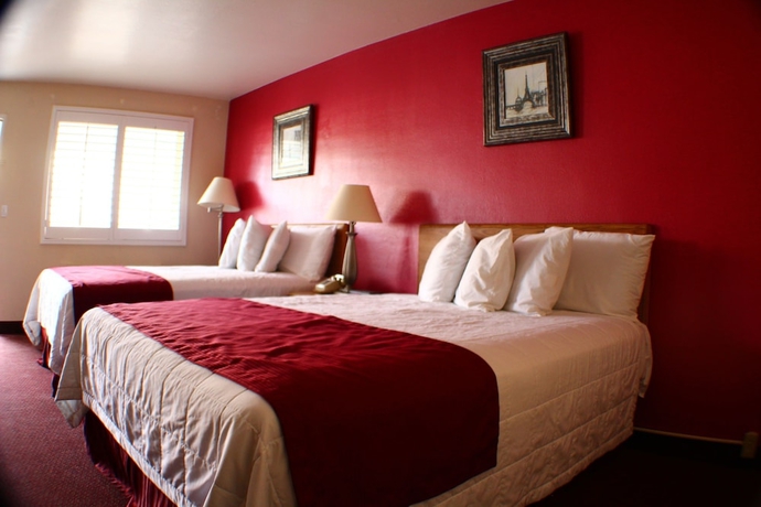 Imagen de la habitación del Hotel Ramada By Wyndham Kingman. Foto 11