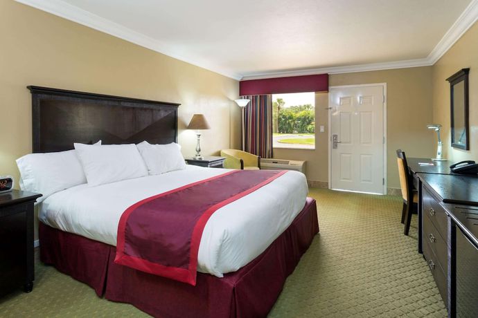 Imagen de la habitación del Hotel Ramada By Wyndham Lake Placid. Foto 4