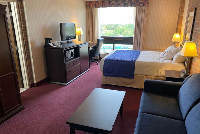 Imagen de la habitación del Hotel Ramada By Wyndham Lethbridge. Foto 10
