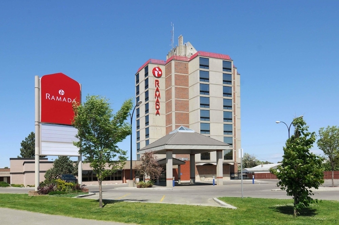 Imagen general del Hotel Ramada By Wyndham Lethbridge. Foto 2