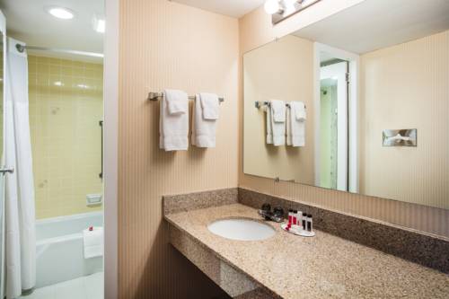 Imagen de la habitación del Hotel Ramada By Wyndham Ligonier. Foto 7