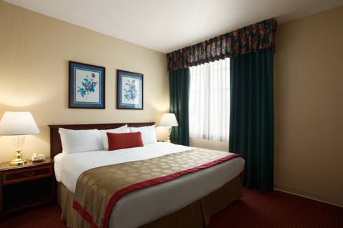 Imagen de la habitación del Hotel Ramada By Wyndham Ligonier. Foto 8