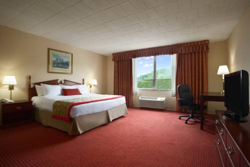 Imagen de la habitación del Hotel Ramada By Wyndham Ligonier. Foto 10