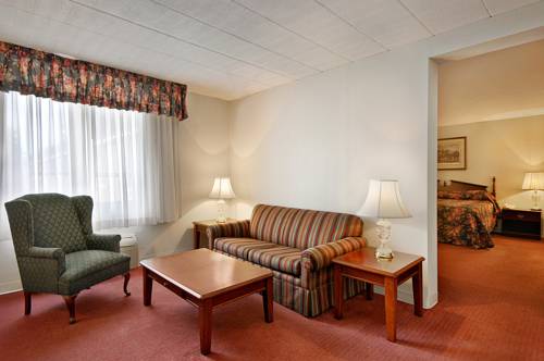 Imagen de la habitación del Hotel Ramada By Wyndham Ligonier. Foto 11