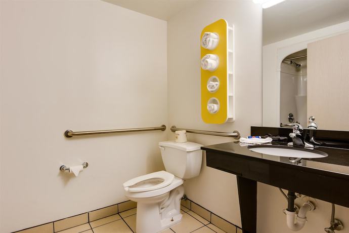 Imagen de la habitación del Hotel Ramada By Wyndham Lithia Springs Atlanta. Foto 4