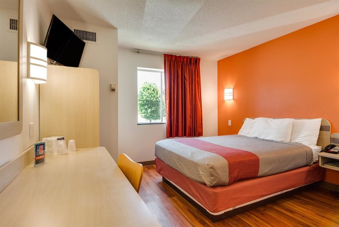 Imagen de la habitación del Hotel Ramada By Wyndham Lithia Springs Atlanta. Foto 9