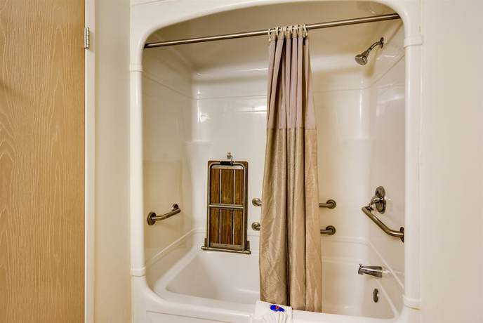Imagen de la habitación del Hotel Ramada By Wyndham Lithia Springs Atlanta. Foto 10