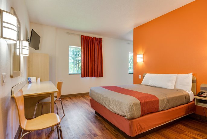 Imagen de la habitación del Hotel Ramada By Wyndham Lithia Springs Atlanta. Foto 11