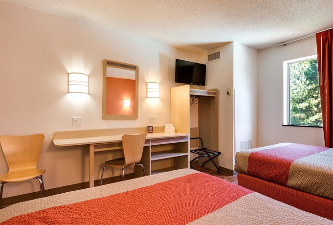Imagen de la habitación del Hotel Ramada By Wyndham Lithia Springs Atlanta. Foto 12