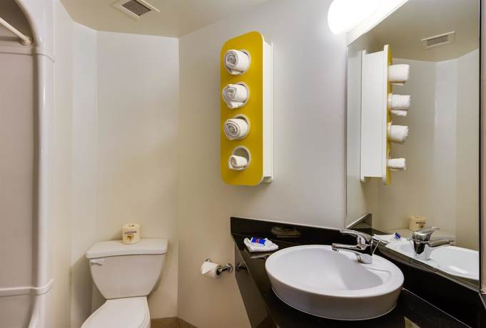 Imagen de la habitación del Hotel Ramada By Wyndham Lithia Springs Atlanta. Foto 14