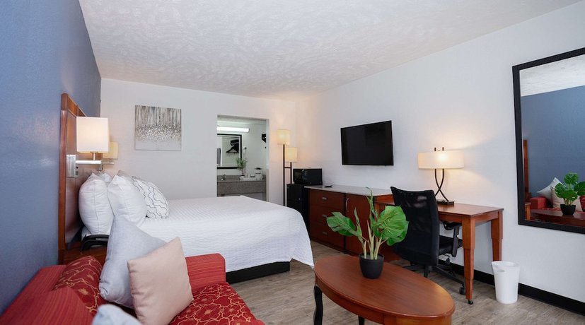 Imagen de la habitación del Hotel Ramada By Wyndham Lumberton. Foto 3