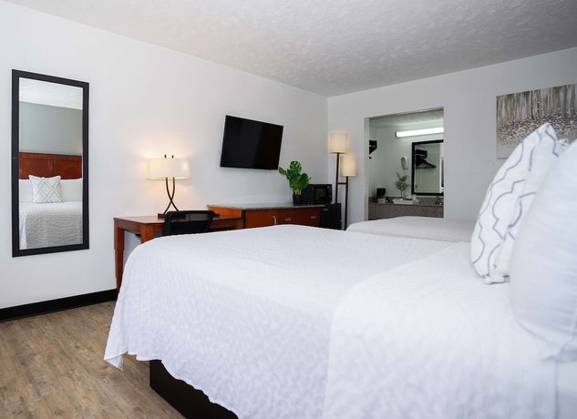 Imagen de la habitación del Hotel Ramada By Wyndham Lumberton. Foto 9