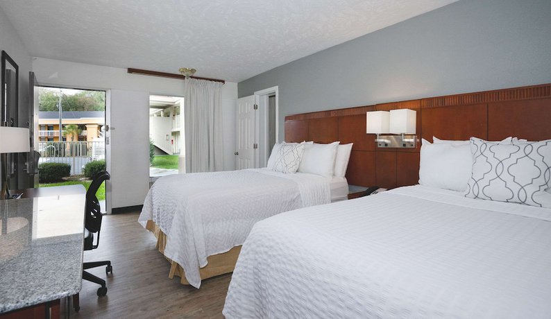 Imagen de la habitación del Hotel Ramada By Wyndham Lumberton. Foto 14