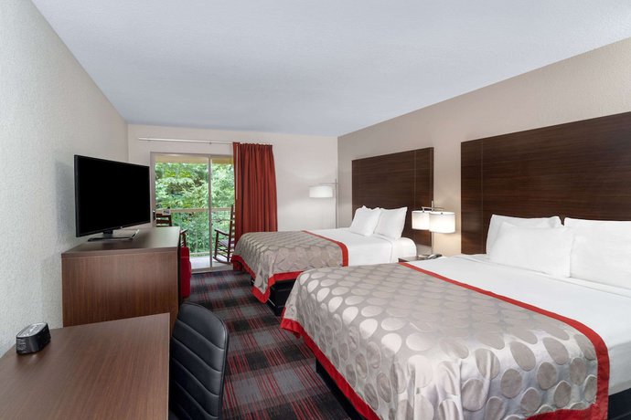 Imagen de la habitación del Hotel Ramada By Wyndham Maggie Valley. Foto 15