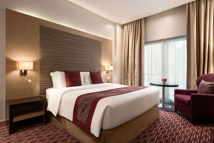 Imagen de la habitación del Hotel Ramada By Wyndham Manama City Centre. Foto 4