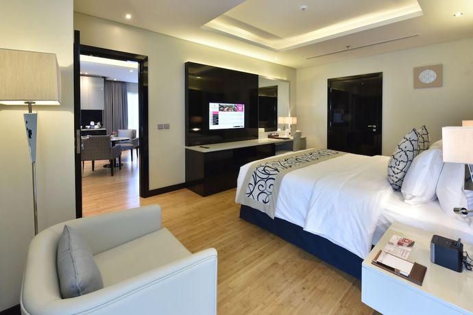 Imagen de la habitación del Hotel Ramada By Wyndham Manama City Centre. Foto 17