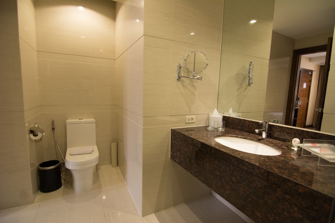 Imagen de la habitación del Hotel Ramada By Wyndham Manila Central. Foto 6