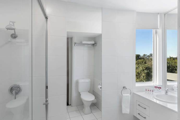 Imagen de la habitación del Hotel Ramada By Wyndham Marcoola Beach. Foto 3