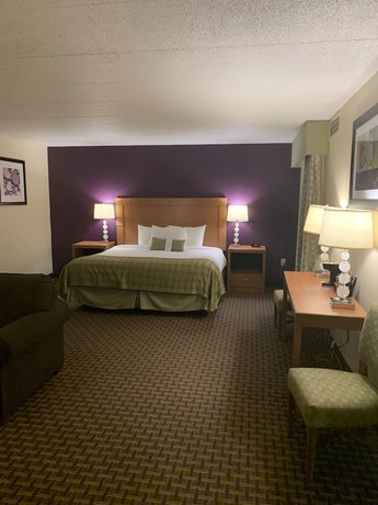 Imagen de la habitación del Hotel Ramada By Wyndham Marquette. Foto 15